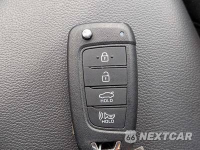2026 Hyundai Elantra SE - zdjęcie 27 z 27 - miniatura