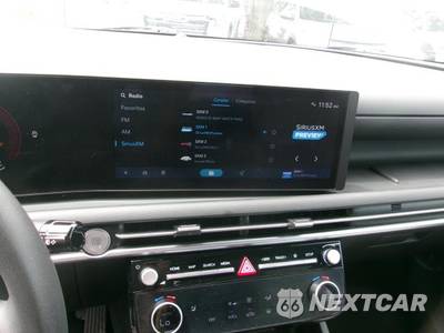 2025 Hyundai Santa Cruz SEL Crew Cab Short Bed - zdjęcie 18 z 26 - miniatura