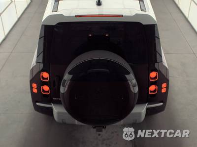2024 Land Rover Defender 130 S - zdjęcie 5 z 24 - miniatura