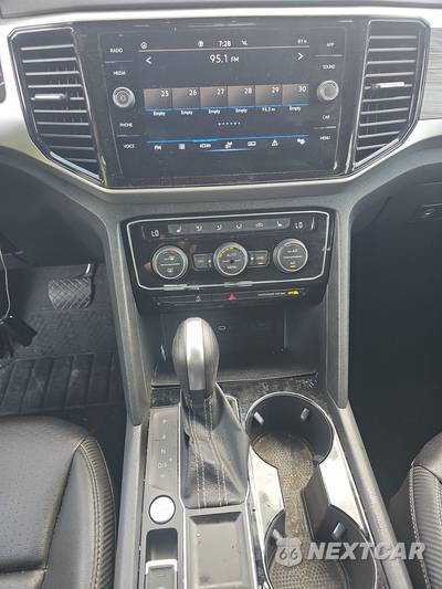 2023 Volkswagen Atlas Cross Sport 3.6L V6 SE w/Technology - zdjęcie 11 z 22 - miniatura