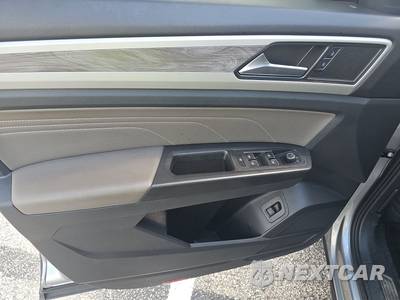 2023 Volkswagen Atlas Cross Sport 3.6L V6 SE w/Technology - zdjęcie 9 z 22 - miniatura