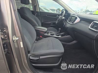 2018 Kia Sorento LX - zdjęcie 8 z 25 - miniatura