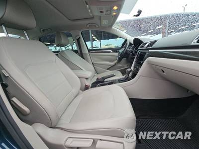 2018 Volkswagen Passat 2.0T SE - zdjęcie 8 z 23 - miniatura