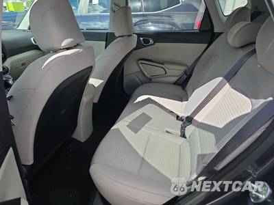2021 Kia Soul S - zdjęcie 13 z 22 - miniatura