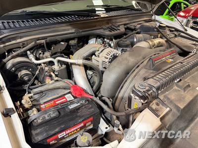 2004 Ford Super Duty F-450 Cab Chassis Lariat Crew Cab DRW - zdjęcie 18 z 43 - miniatura