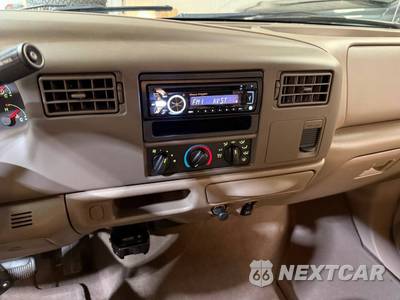 2004 Ford Super Duty F-450 Cab Chassis Lariat Crew Cab DRW - zdjęcie 20 z 43 - miniatura