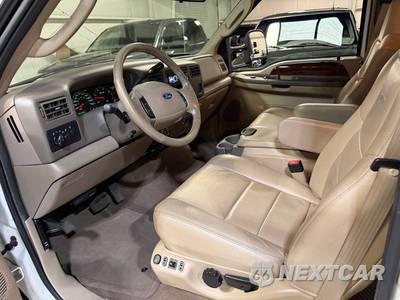 2004 Ford Super Duty F-450 Cab Chassis Lariat Crew Cab DRW - zdjęcie 4 z 43 - miniatura
