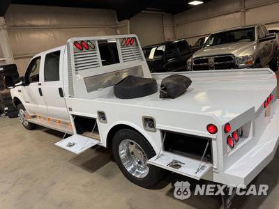 2004 Ford Super Duty F-450 Cab Chassis Lariat Crew Cab DRW - zdjęcie 13 z 43 - miniatura