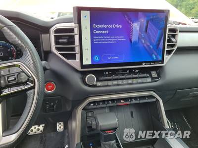 2024 Toyota Sequoia SR5 - zdjęcie 17 z 31 - miniatura