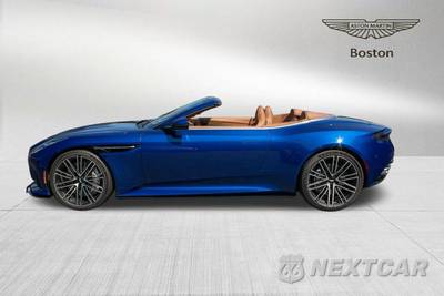 2025 Aston Martin DB12 Convertible - zdjęcie 9 z 27 - miniatura
