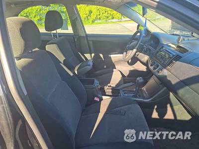 2005 Toyota Camry SE - zdjęcie 8 z 17 - miniatura