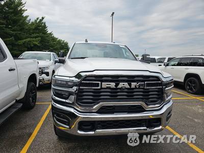 2025 Ram 2500 Big Horn Crew Cab Medium Bed - zdjęcie 2 z 34 - miniatura