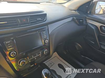 2021 Nissan Rogue Sport S - zdjęcie 11 z 25 - miniatura