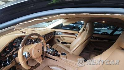 2011 Porsche Panamera 4S - zdjęcie 45 z 52 - miniatura