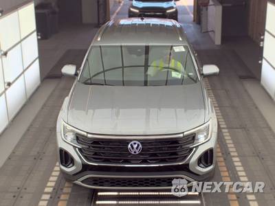 2026 Volkswagen Atlas Cross Sport 2.0T SE w/Technology - zdjęcie 2 z 18 - miniatura