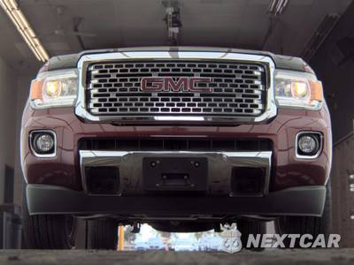 2019 GMC Canyon Denali Crew Cab Medium Bed - zdjęcie 3 z 29 - miniatura