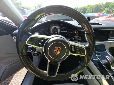 2018 Porsche Panamera 4S - zdjęcie 10 z 17 - miniatura
