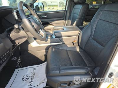 2025 Toyota Sequoia Limited - zdjęcie 7 z 26 - miniatura