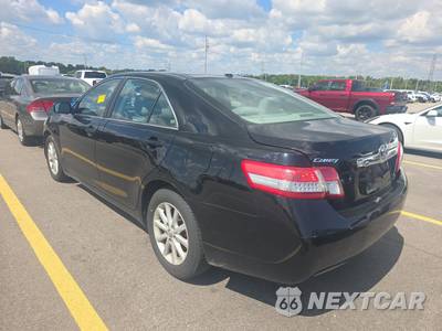 2010 Toyota Camry XLE - zdjęcie 6 z 43 - miniatura