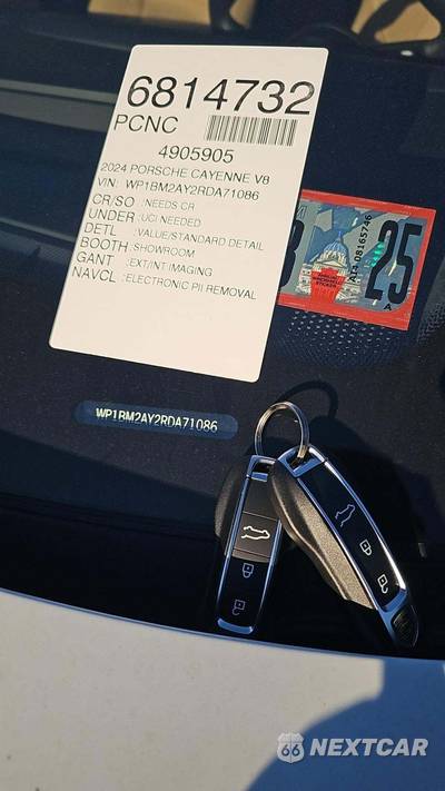 2024 Porsche Cayenne Turbo E-Hybrid Coupe - zdjęcie 23 z 24 - miniatura