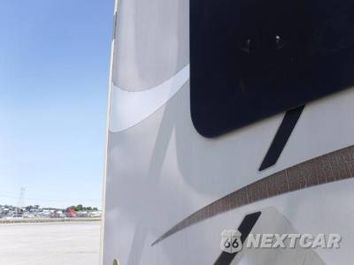 2016 Ford Super Duty F-53 Class A Motorhome Chassis DRW - zdjęcie 38 z 41 - miniatura