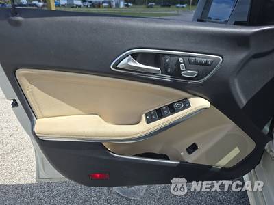 2017 Mercedes-Benz CLA 250 - zdjęcie 9 z 25 - miniatura