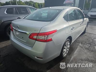 2015 Nissan Sentra SV - zdjęcie 4 z 21 - miniatura