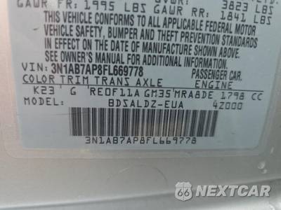 2015 Nissan Sentra SV - zdjęcie 17 z 21 - miniatura
