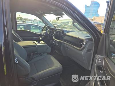 2025 Ford F-150 XLT Crew Cab Short Bed - zdjęcie 8 z 22 - miniatura
