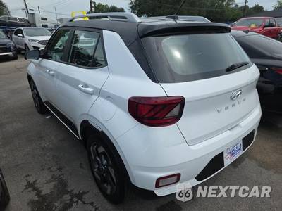 2025 Hyundai Venue Limited - zdjęcie 6 z 22 - miniatura
