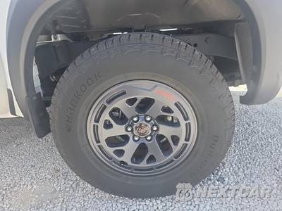 2026 Nissan Frontier PRO-4X Crew Cab Medium Bed - zdjęcie 11 z 26 - miniatura