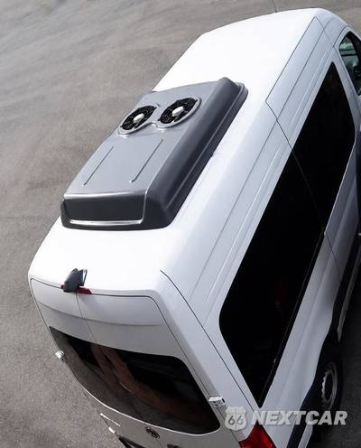 2025 Mercedes-Benz Sprinter 2500 Passenger Van 144.0" WB - zdjęcie 28 z 45 - miniatura