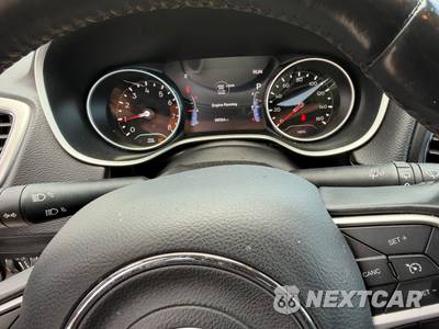 2017 Jeep Compass Latitude - zdjęcie 15 z 27 - miniatura