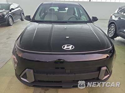 2026 Hyundai Kona SE - zdjęcie 2 z 17 - miniatura