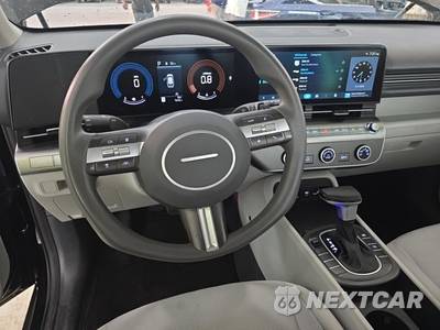 2026 Hyundai Kona SE - zdjęcie 8 z 17 - miniatura