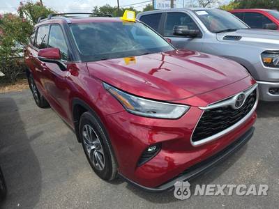 2021 Toyota Highlander XLE - zdjęcie 3 z 23 - miniatura