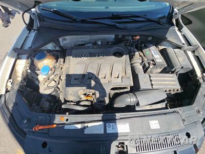 2013 Volkswagen Passat TDI SE w/Sunroof & Navigation - zdjęcie 16 z 39 - miniatura