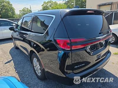 2026 Chrysler Pacifica Select 121.6" WB - zdjęcie 6 z 27 - miniatura