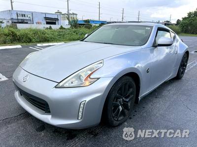 2016 Nissan 370Z Coupe - zdjęcie 3 z 18 - miniatura