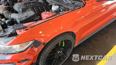2016 Ford Mustang EcoBoost Coupe - zdjęcie 22 z 33 - miniatura