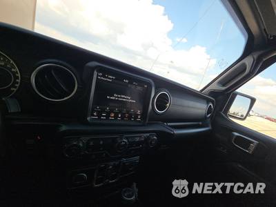 2020 Jeep Wrangler Unlimited North Edition - zdjęcie 11 z 29 - miniatura