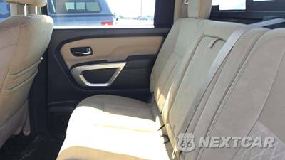 2017 Nissan TITAN SV Crew Cab Short Bed - zdjęcie 34 z 55 - miniatura