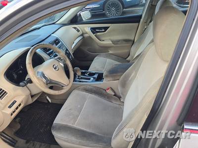 2013 Nissan Altima 2.5 SV Sedan - zdjęcie 7 z 45 - miniatura