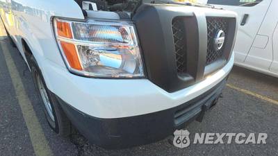 2014 Nissan NV3500 HD Cargo S High Roof 146.1" WB - zdjęcie 18 z 44 - miniatura