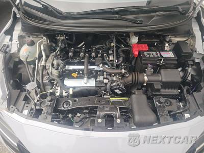 2025 Nissan Versa SV - zdjęcie 15 z 21 - miniatura