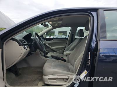 2014 Volkswagen Passat 1.8T S - zdjęcie 7 z 50 - miniatura