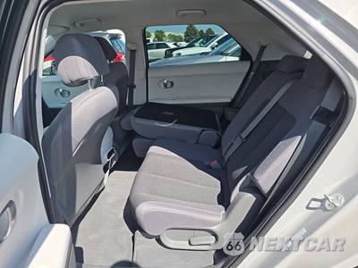 2024 Hyundai IONIQ 5 SE - zdjęcie 13 z 23 - miniatura