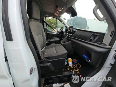 2026 Ford Transit Passenger Van XLT Low Roof 148.0" WB - zdjęcie 8 z 38 - miniatura