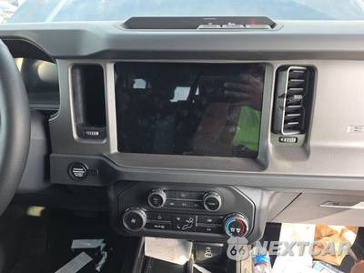 2026 Ford Bronco Big Bend - zdjęcie 11 z 17 - miniatura