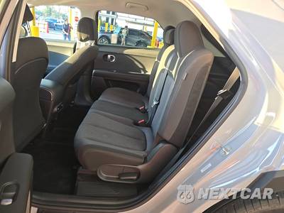 2024 Hyundai IONIQ 5 SE - zdjęcie 13 z 23 - miniatura